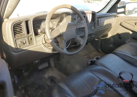 2004 GMC New Sierra C1500 from USA, damaged, VIN 1GTEC14V84Z263542